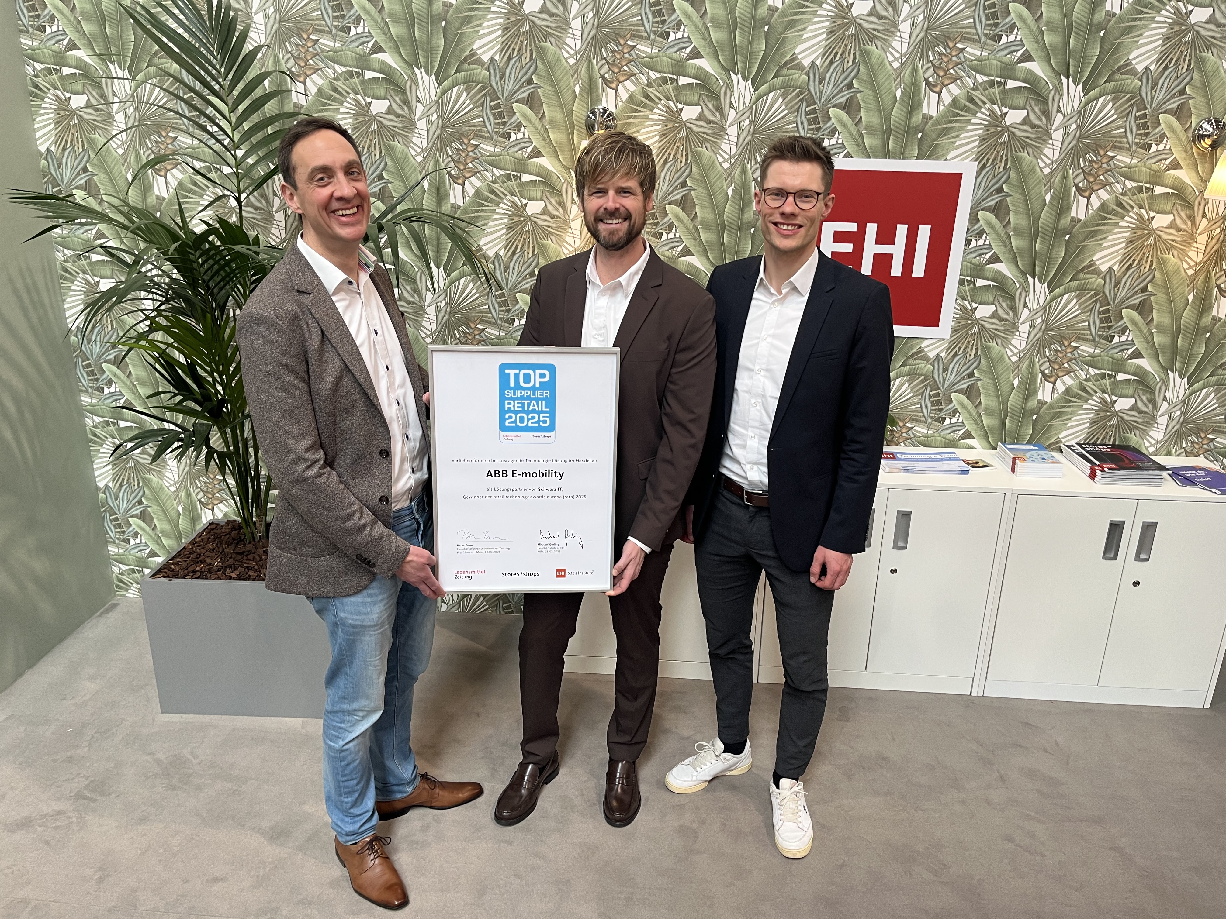 ABB E-mobility has been recognized as Top Supplier Retail 2025 by the EHI Retail Institute.