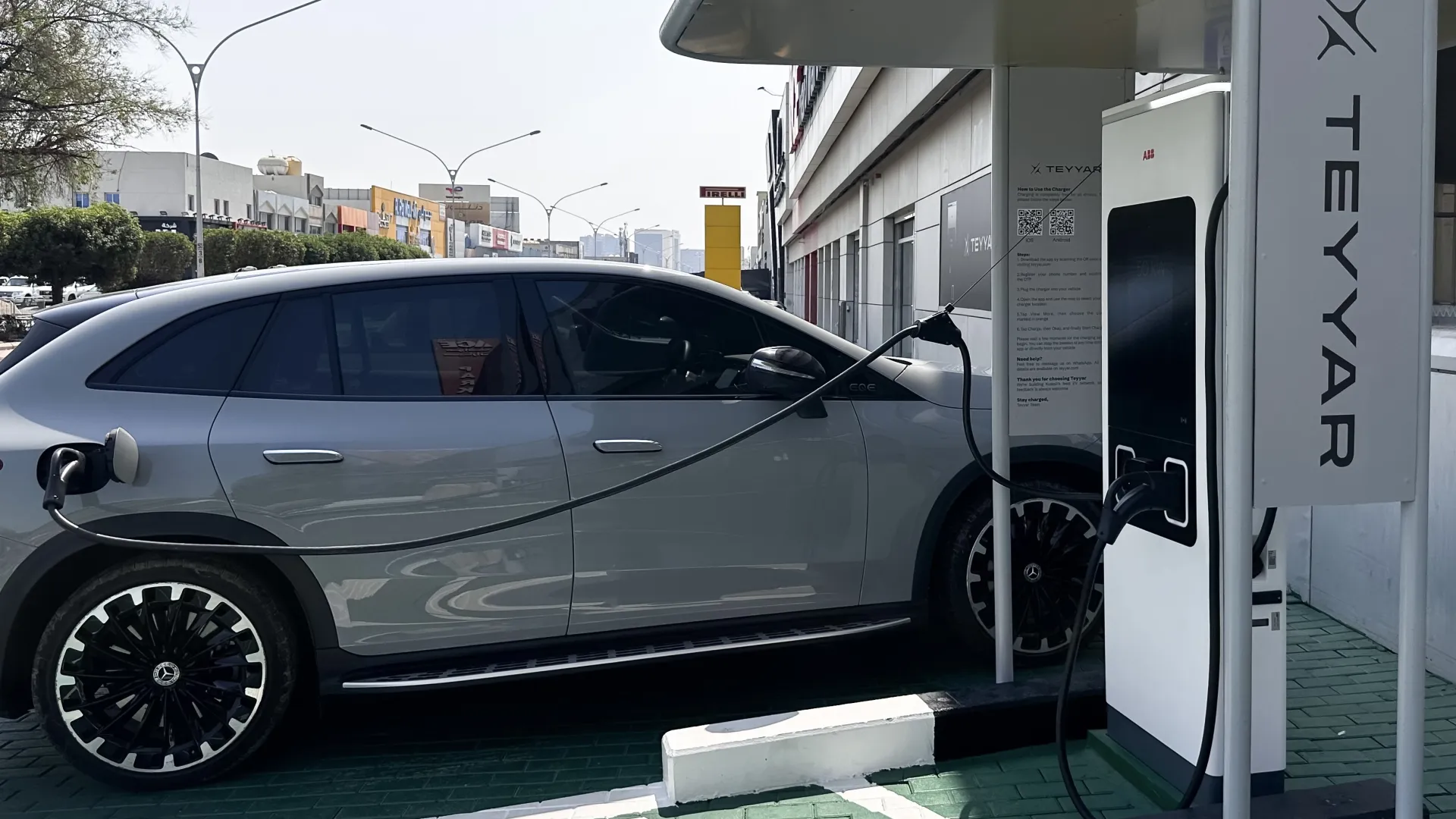 ABB E-mobility C50 charger serving EVs under +50°C in Kuwait City