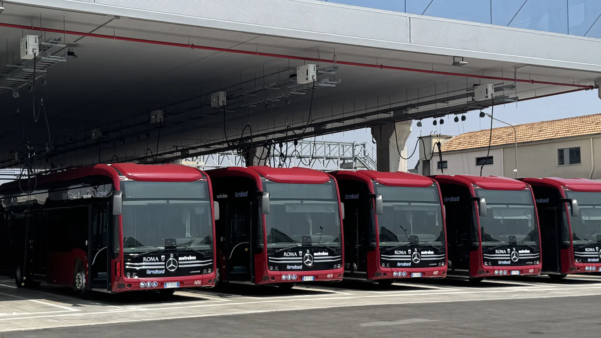 Electrifying transit in Rome: ABB E-mobility charging infrastructure powers Daimler Buses of private bus operator Autoservizi Toriani