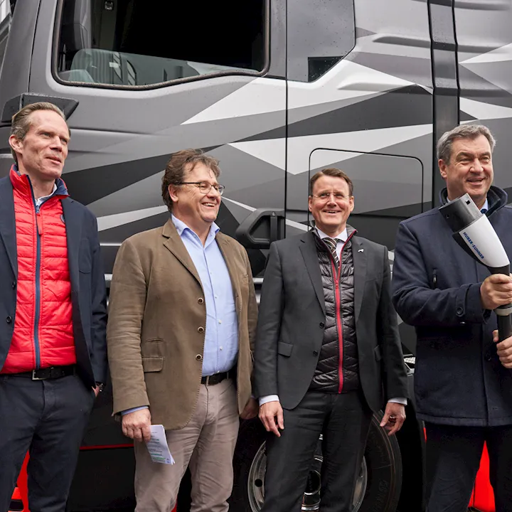 man-abb-megawatt-charging-premiere