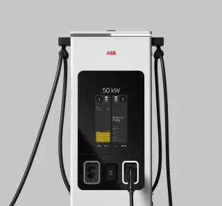 Front-facing C50 charger with one connector in use